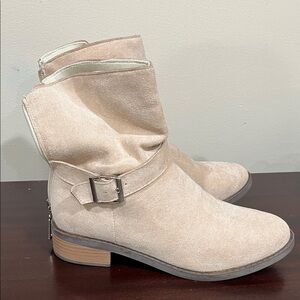 Stylish Cream Ankle Boots